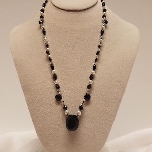 White House Black Market Necklace